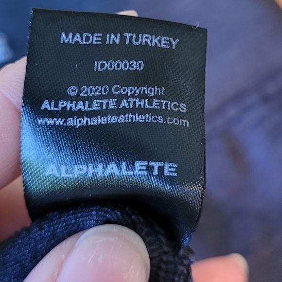 Alphalete Shorts XS Dark Gray - Picture 7 of 9